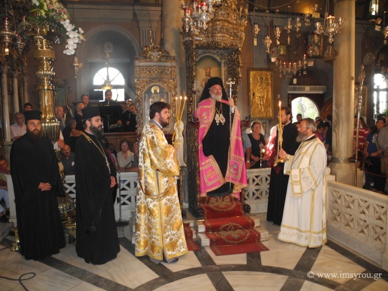 Λαμπροί εορτασμοί για τη γιορτή της Παναγίας στην Τήνο (pics)