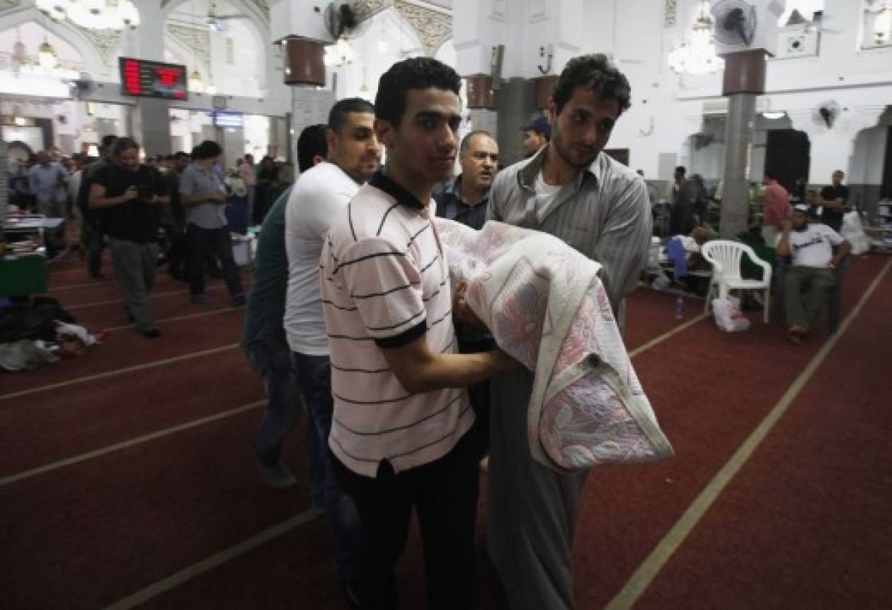 ΣΟΚ: Σκηνοθετούν φωτογραφίες με τραυματίες οι Αδελφοί Μουσουλμάνοι