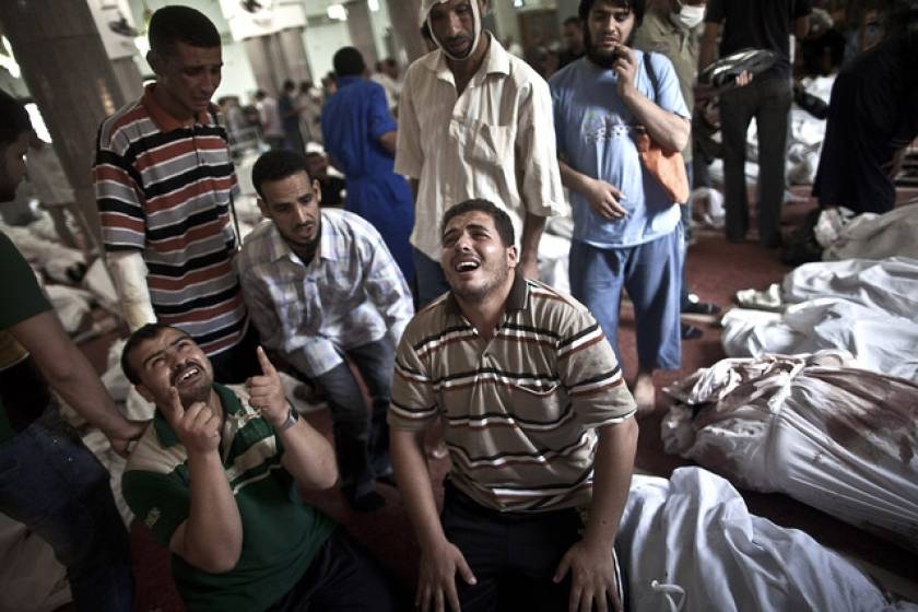 Αίγυπτος: Έφοδος της αστυνομίας σε τέμενος που βρίσκονται νεκροί