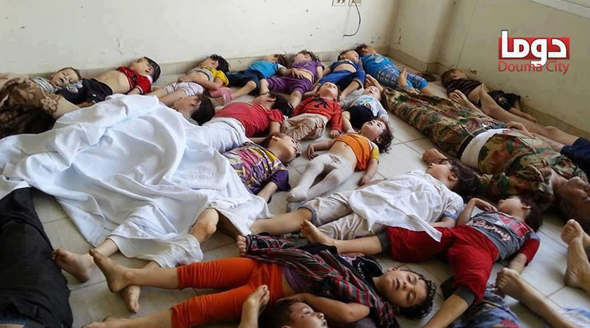 Συρία - Eικόνες ΣΟΚ: Εκατοντάδες νεκροί από επίθεση με χημικά