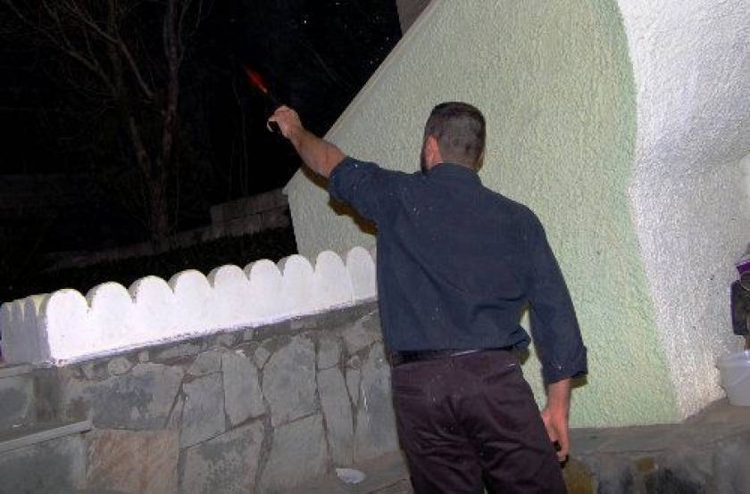 Κρήτη: Αστυνομικοί έκοψαν το γλέντι στη μέση
