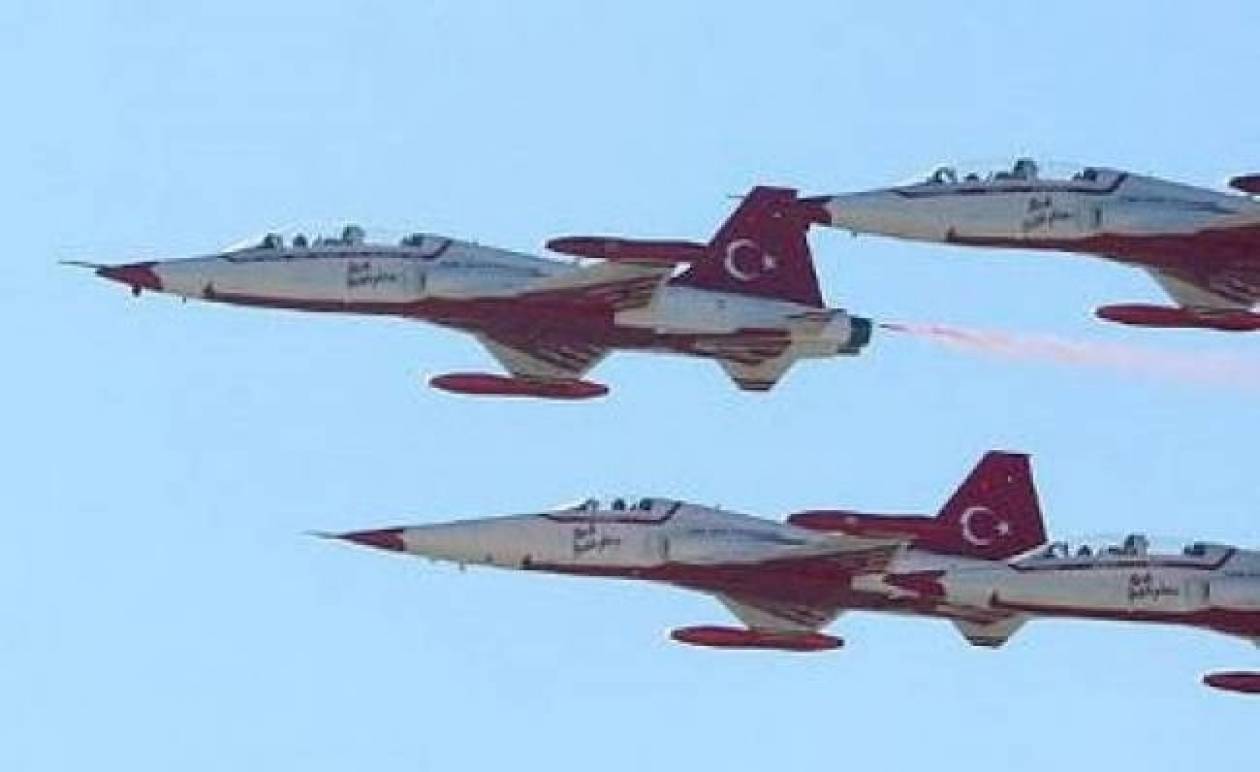 Νέα πρόκληση στο Αιγαίο από τουρκικά αεροσκάφη