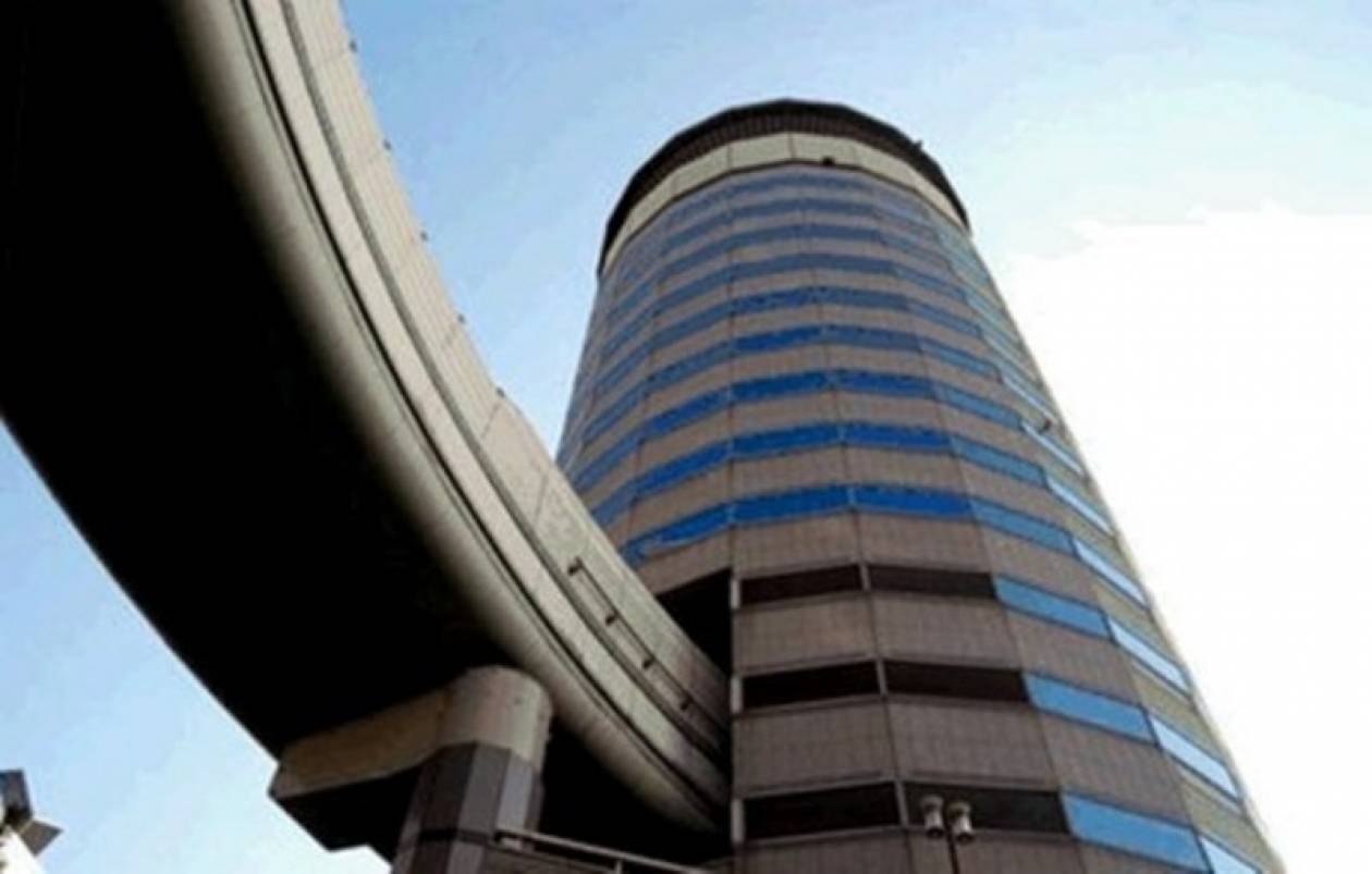 Ιαπωνία: Αυτοκινητόδρομος περνά μέσα από ουρανοξύστη (pics)