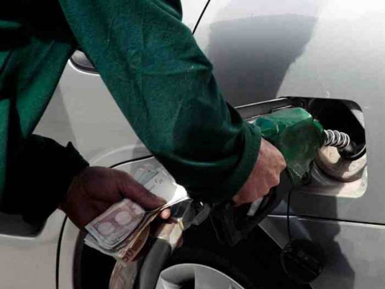 Καταγγελία για κερδοσκοπική αύξηση της τιμής της βενζίνης