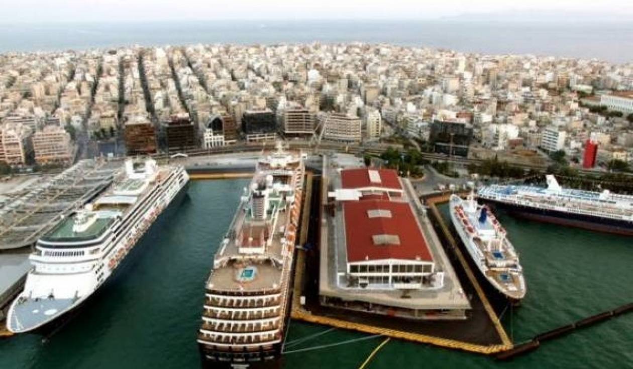 Ρεκόρ εξαετίας σε αφίξεις τουριστών από το λιμάνι του Πειραιά