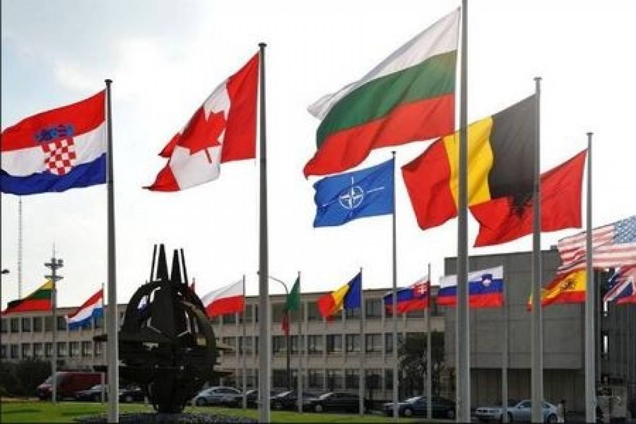 Βουλγαρία: Δύσπιστη στην κατανομή κονδυλίων ΝΑΤΟ για άμυνα