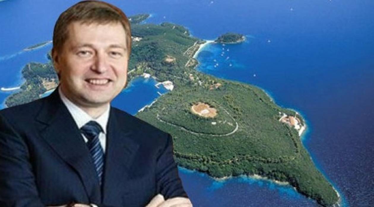 Επενδύσεις σε μαρίνες και μικρά ξενοδοχεία σχεδιάζει ο Ριμπολόβλεφ