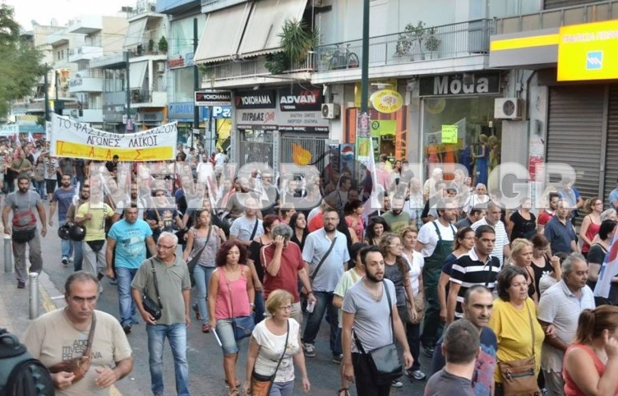Ολοκληρώθηκε το αντιφασιστικό συλλαλητήριο στη Νίκαια (pics-vid)