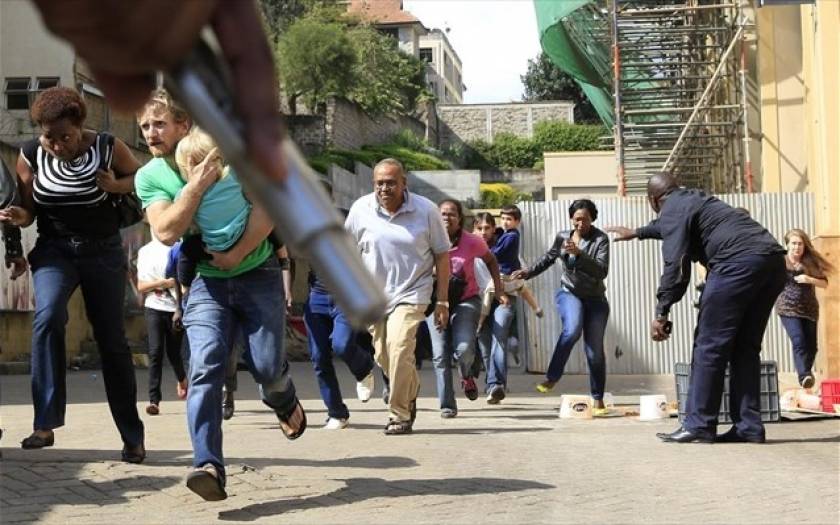 Κένυα: Υπό πολιορκία το εμπορικό κέντρο στο Ναϊρόμπι