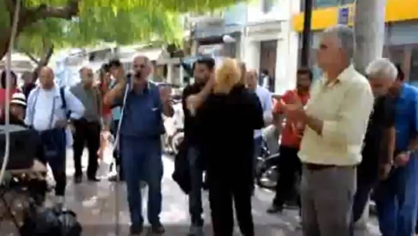 Χίος: Ήρθαν στα χέρια στελέχη του ΠΑΜΕ και του ΣΥΡΙΖΑ