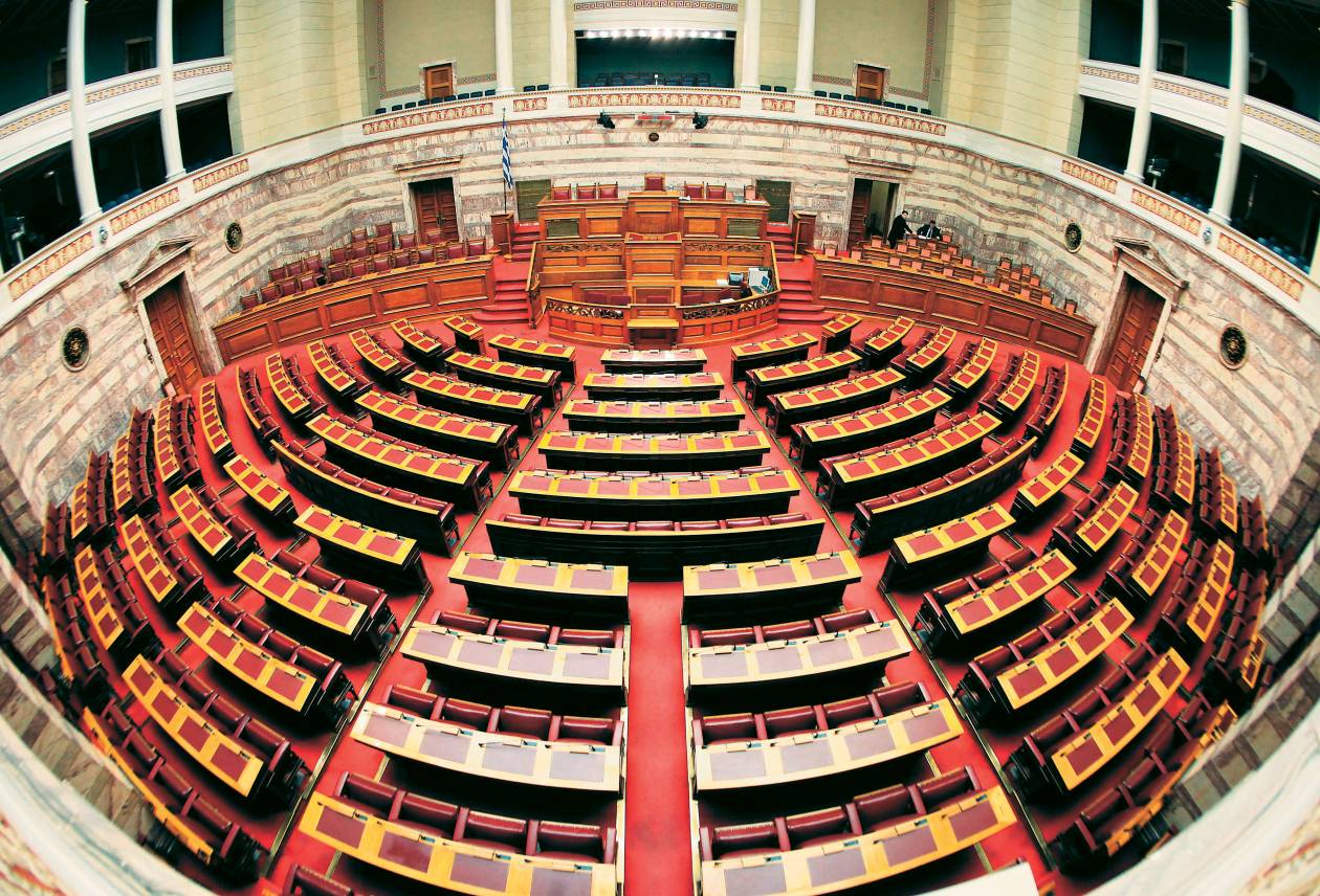 Βουλή: Ποιοι είναι οι επιλαχόντες βουλευτές της Χρυσής Αυγής