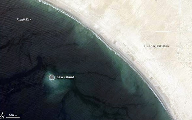 NASA: Φωτογραφίες από το νησί που «γέννησε» ο σεισμός 