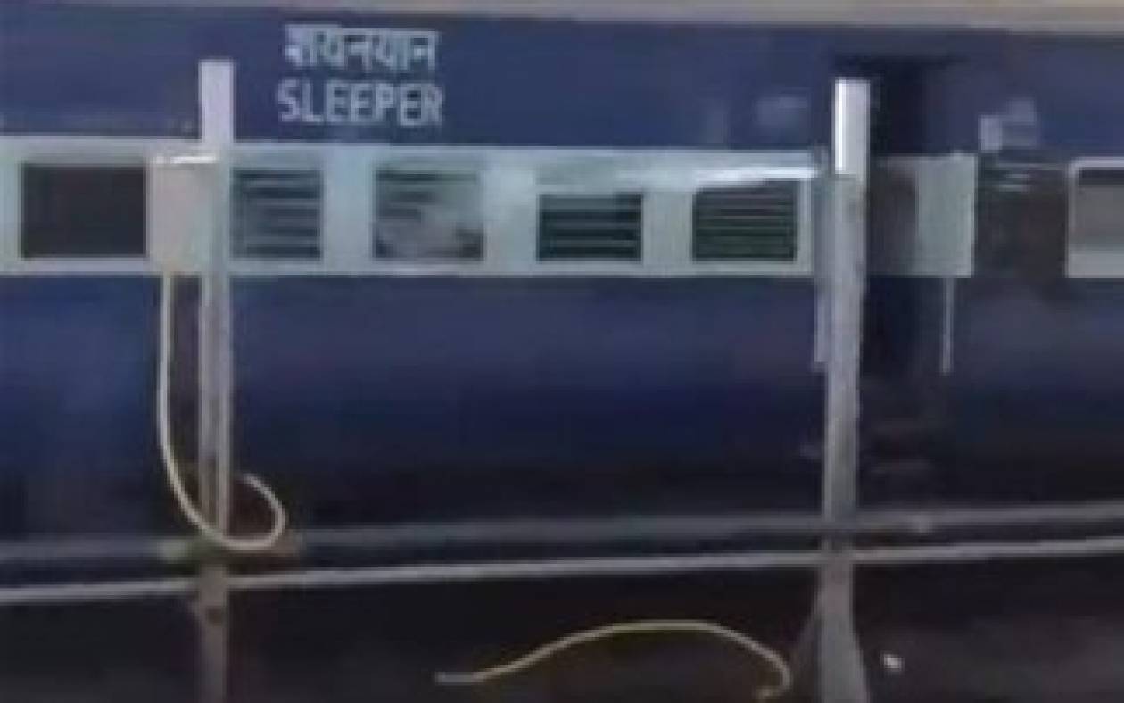 Βίντεο: Έτσι... δροσίζονται στα τρένα της Ινδίας