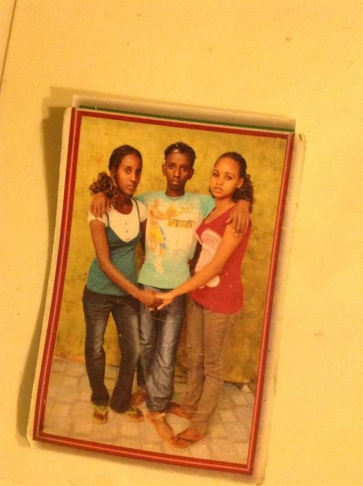 Συγκλονίζει το φωτογραφικό άλμπουμ των θυμάτων στη Λαμπεντούζα (pics)