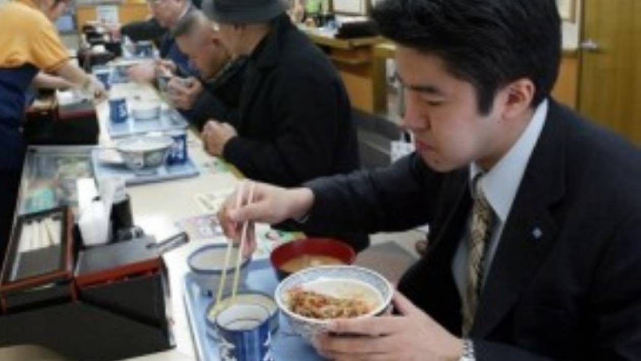 Ιαπωνική αλυσίδα φαστ φουντ θα προμηθεύεται προϊόντα από τη Φουκουσίμα