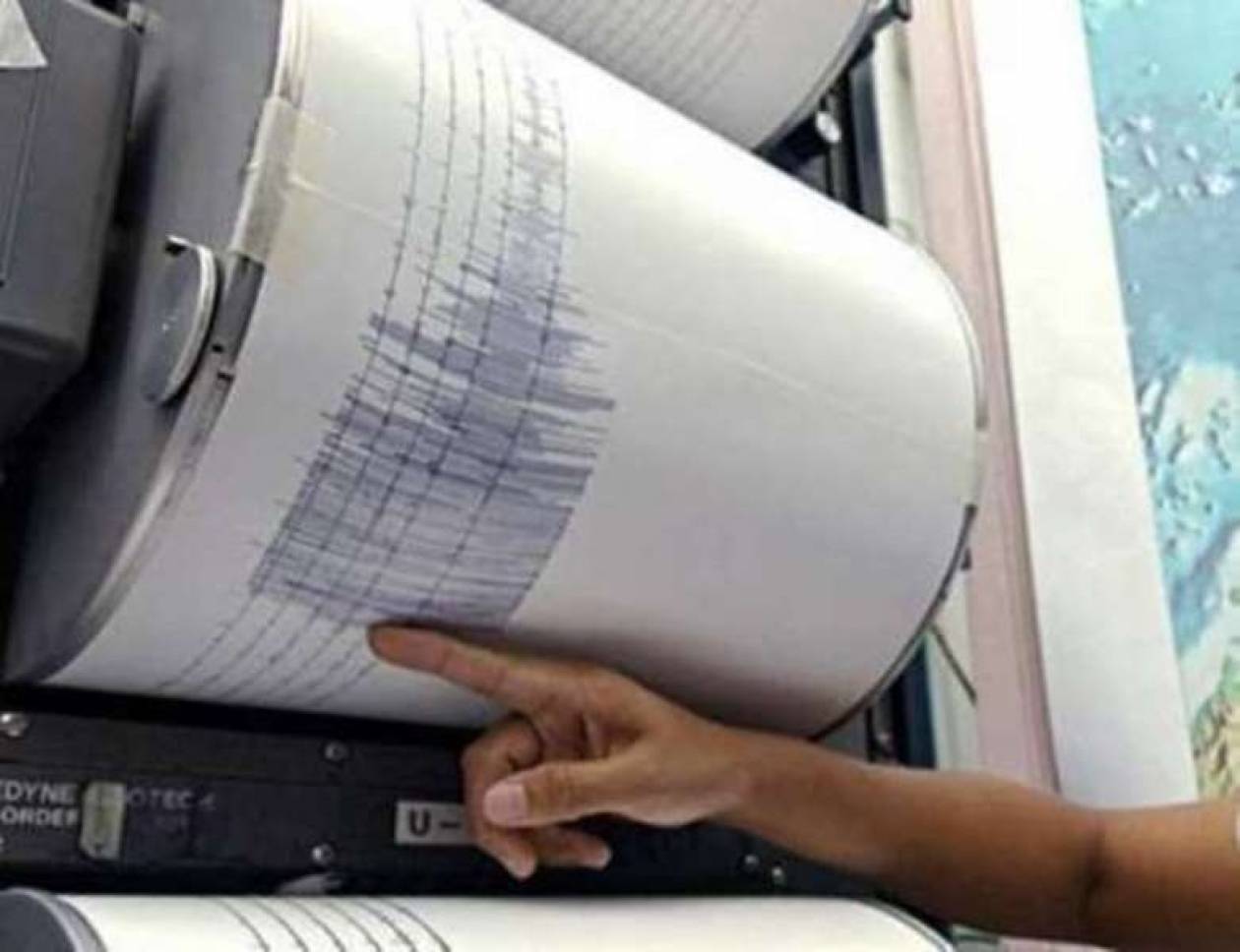 Σεισμός Θεσσαλονίκη: Τι λέει στο newsbomb ο σεισμολόγος Στ. Τάσσος