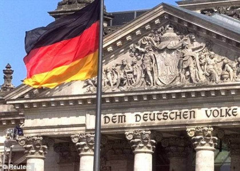 Διαψεύδουν νέο ελληνικό πρόγραμμα και «κούρεμα» χρέους οι Γερμανοί