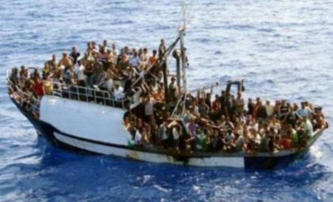 Αμερικανικό πολεμικό έσωσε μετανάστες στη Μεσόγειο