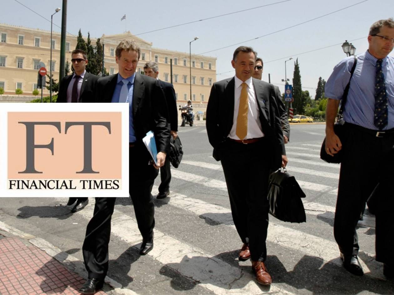 FT: Η τρόικα υπονομεύει την έξοδο της Ελλάδας από την ύφεση