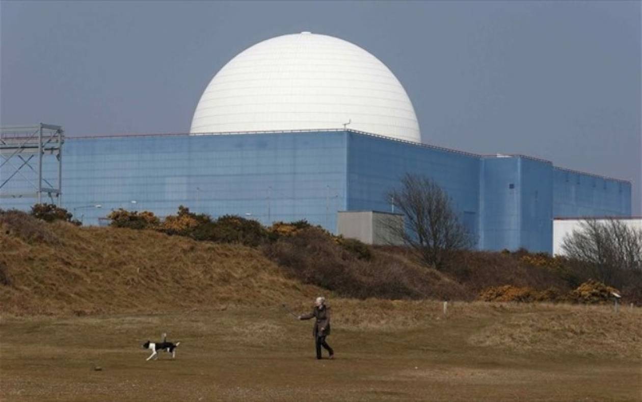 Σε συμφωνία για κινεζικές επενδύσεις στην πυρηνική ενέργεια η Βρετανία
