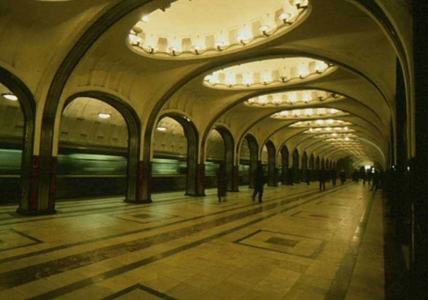Μόσχα: Οδηγός μετρό βρήκε τραγικό θάνατο στις ράγες