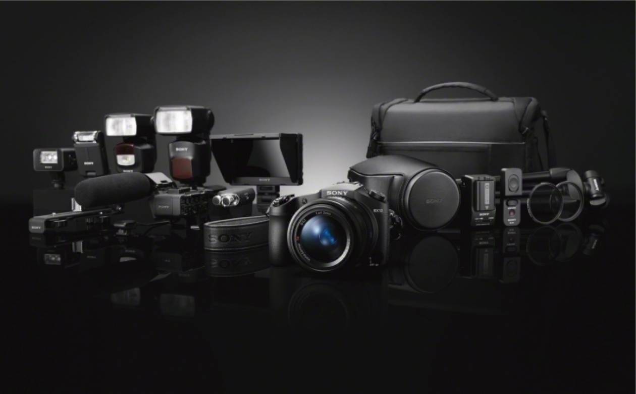 Η Sony παρουσιάζει τη φωτογραφική μηχανή RX10