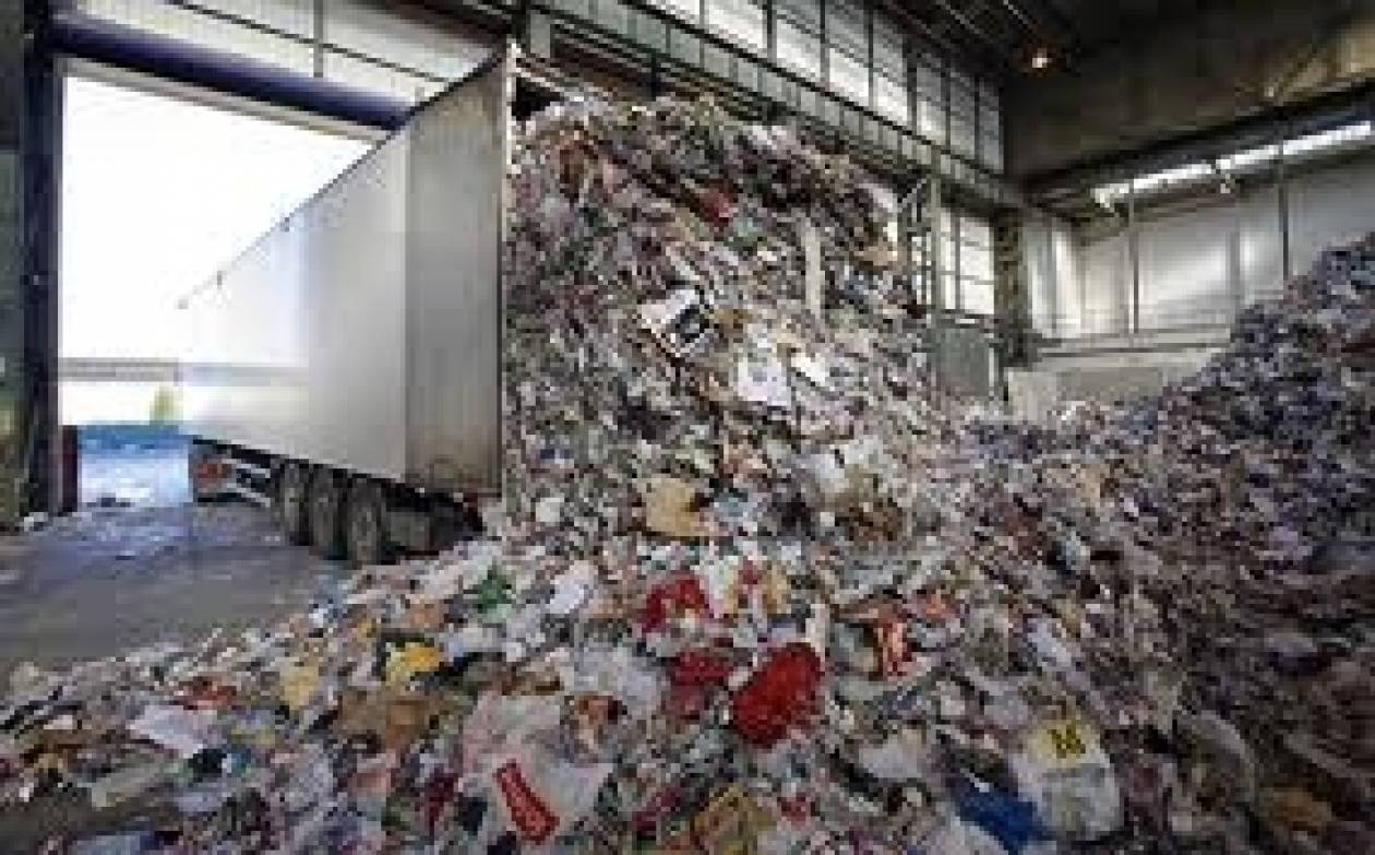 Σε πτωτική πορεία η ελληνική βιομηχανία ανακύκλωσης