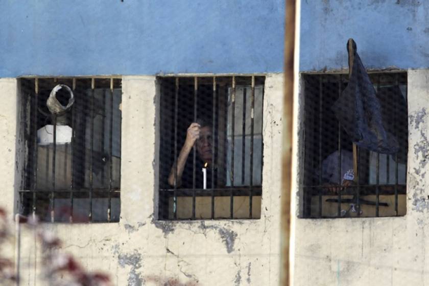 Δύο κρατούμενοι νεκροί σε εξέγερση φυλακών στην Ουρουγουάη