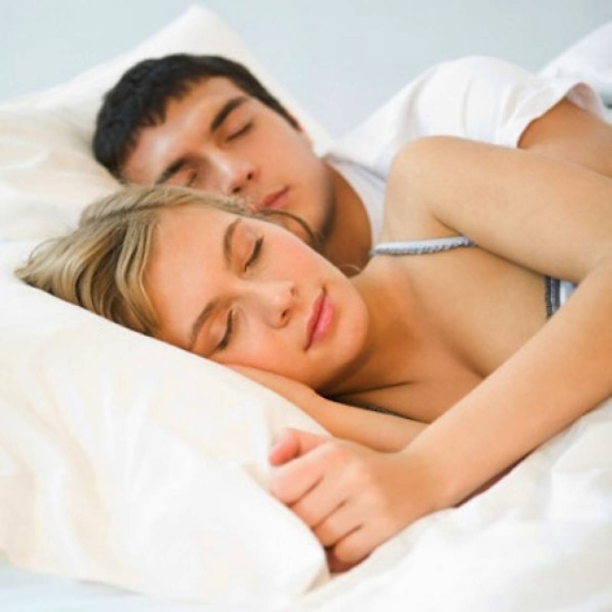 Άντρες Vs Γυναίκες: Πόσο ύπνο χρειάζεται ο καθένας;