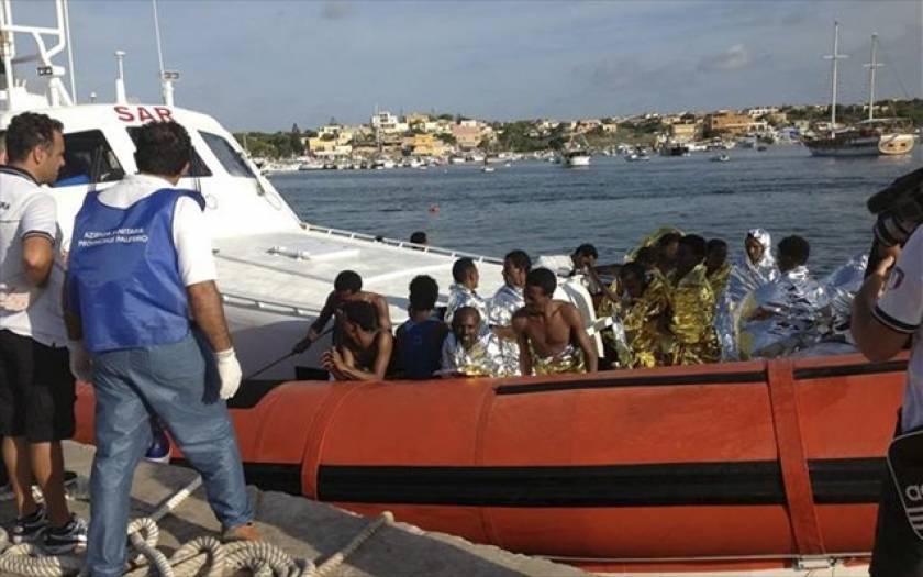 Ιταλικά πλοία περισυνέλεξαν 246 μετανάστες τις τελευταίες 24 ώρες