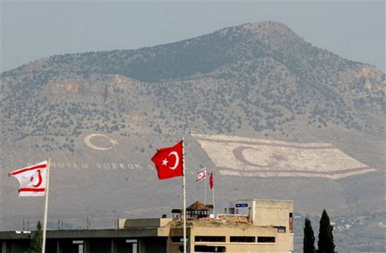 Σπινέλλης: Να τερματίσει η Τουρκία την κατοχή στην Κύπρο