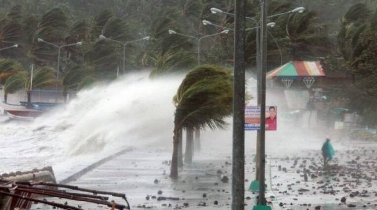 Φιλιππίνες: Τουλάχιστον 1200 νεκροί από τον τυφώνα Χαϊγιάν