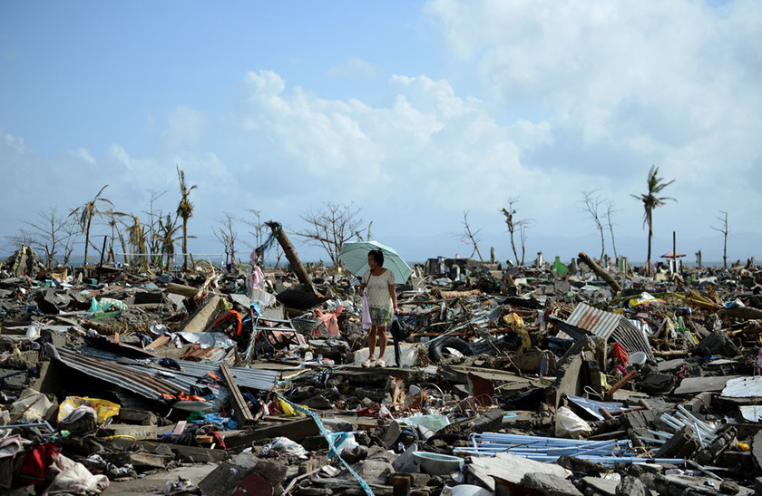 Εικόνες αποκάλυψης! Δείτε τι άφησε πίσω του ο τυφώνας Χαϊγιάν (pics)