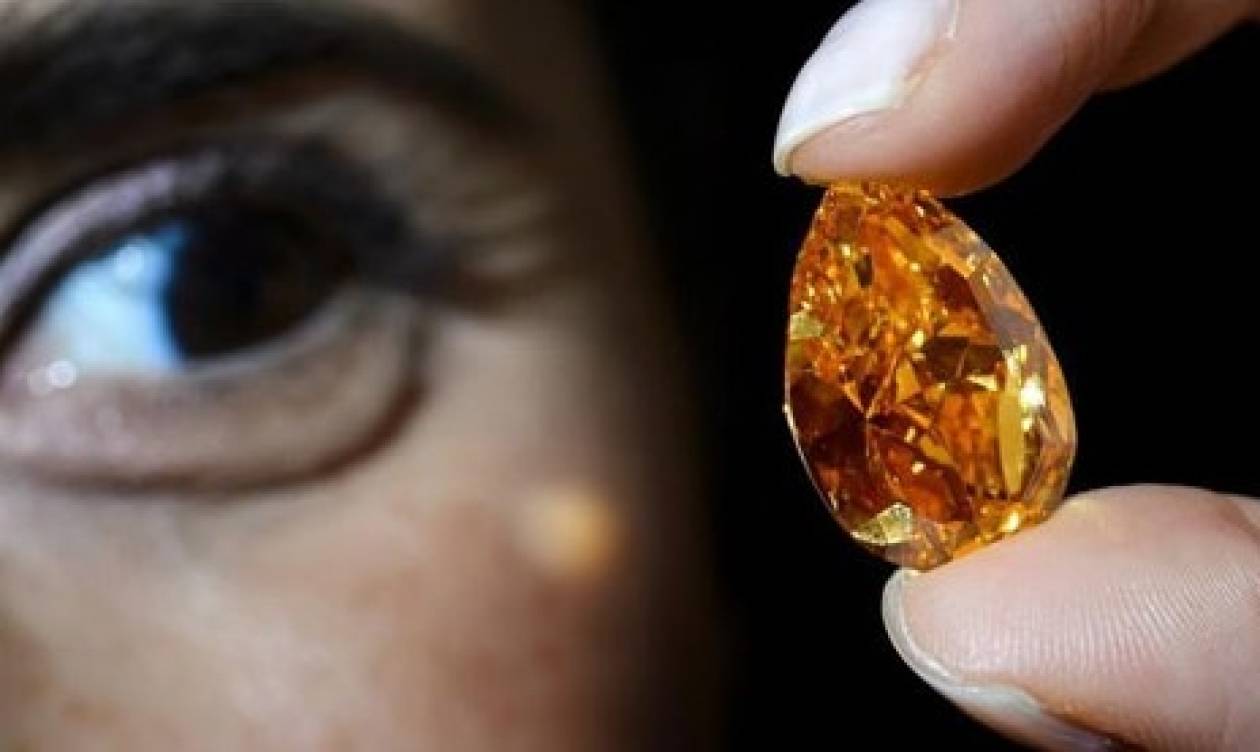 Πουλήθηκε έναντι 35,5 εκατ. δολαρίων το μεγαλύτερο πορτοκαλί διαμάντι!