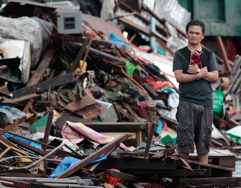 Συγκλονιστικές φωτογραφίες: Η επόμενη μέρα στις Φιλιππίνες