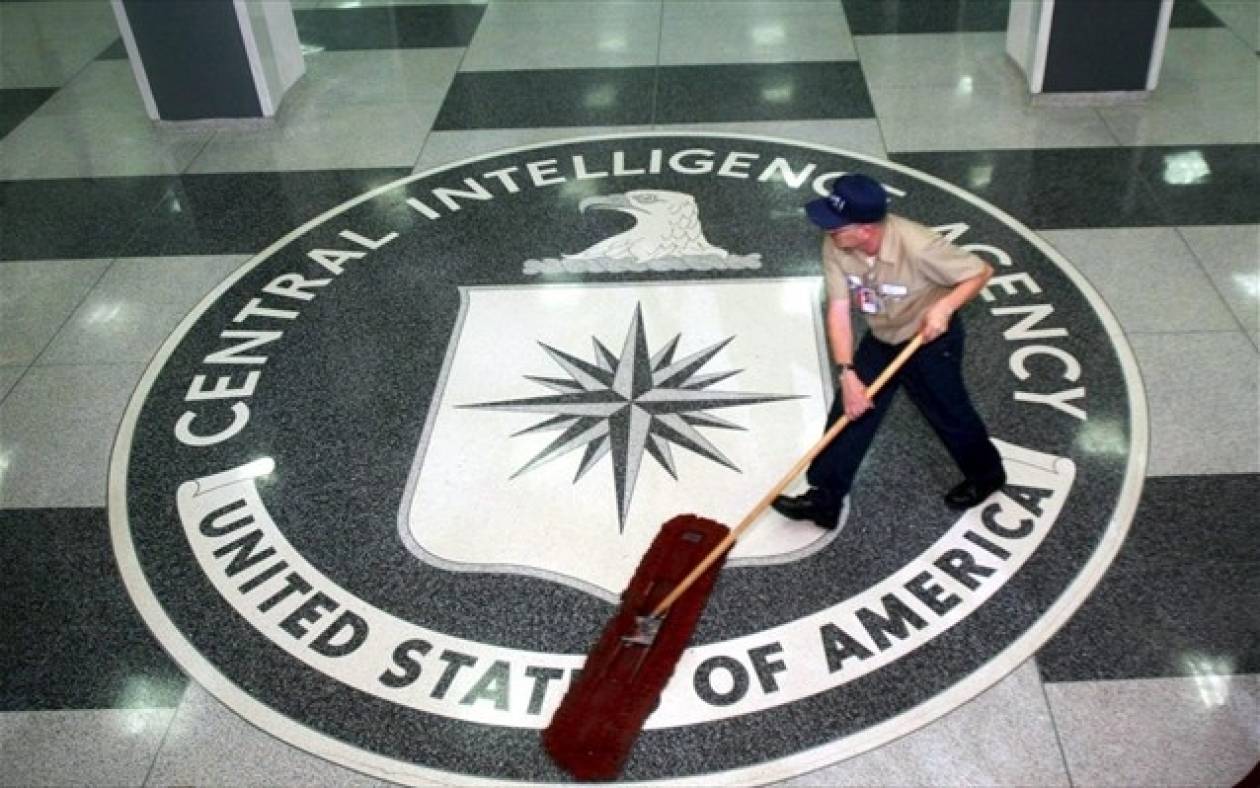 ΑΠΟΚΑΛΥΨΗ: «Τις μεταφορές χρημάτων διεθνώς παρακολουθεί η CIA»