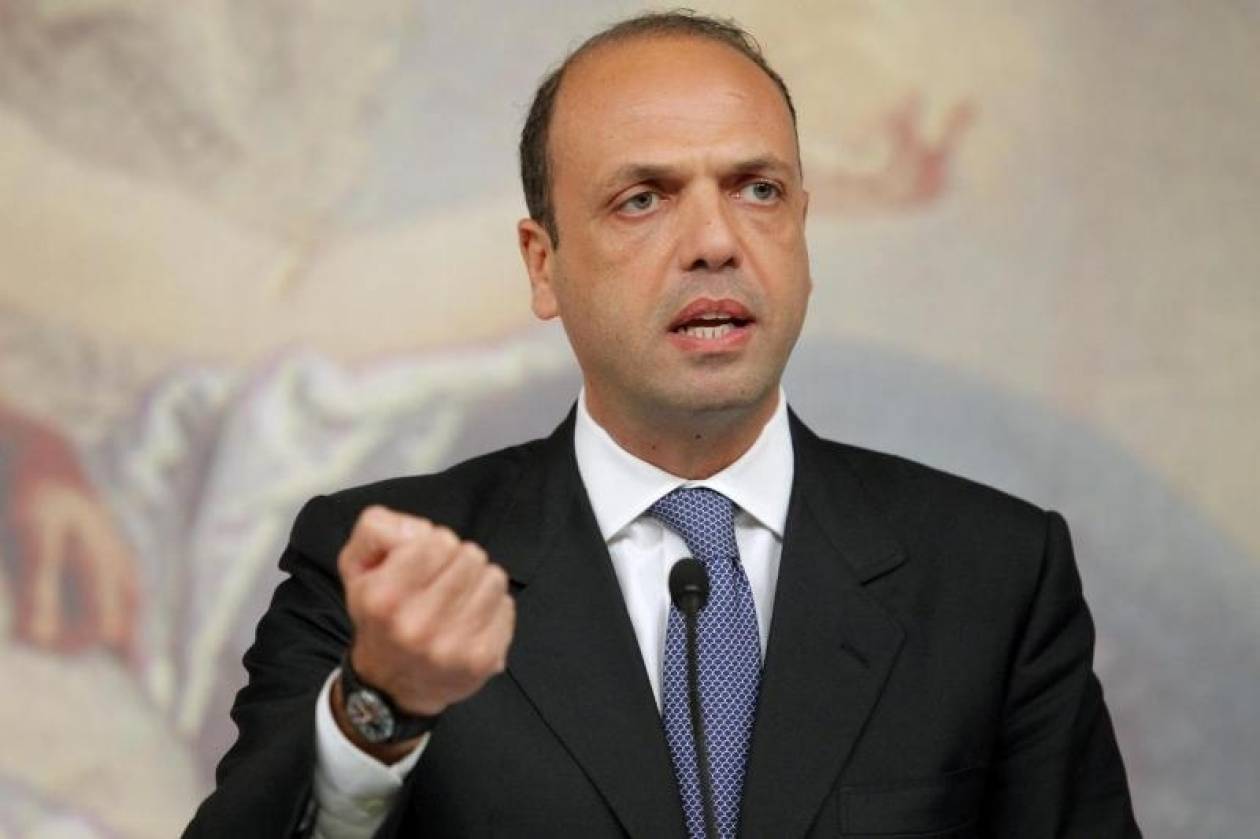 Ιταλία: Η κυβέρνηση θα παραμείνει σταθερή λέει ο Αλφάνο