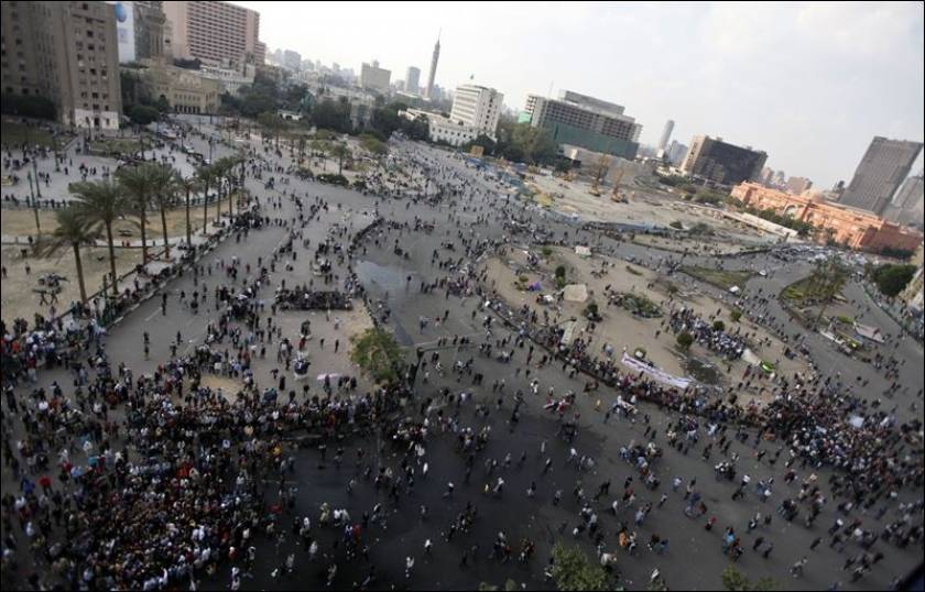 Πλατεία Ταχρίρ: Δακρυγόνα χρησιμοποίησε η αστυνομία στους διαδηλωτές