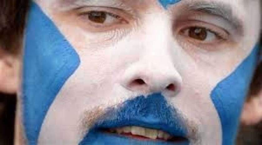 Η ανεξάρτητη Σκωτία θα κρατήσει τη στερλίνα και τη βασίλισσα