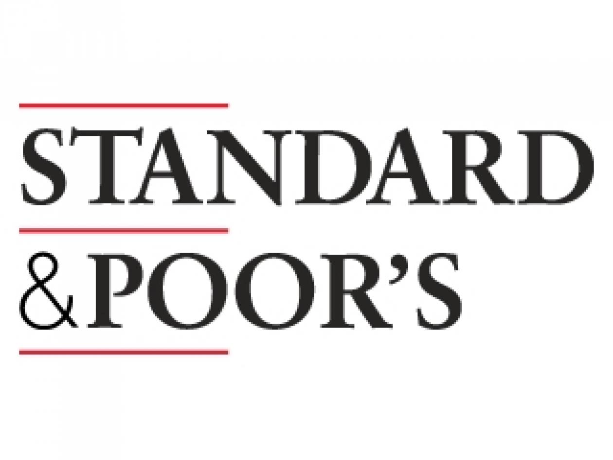 Standard & Poor's: Αναβάθμισε την Κύπρο σε Β-
