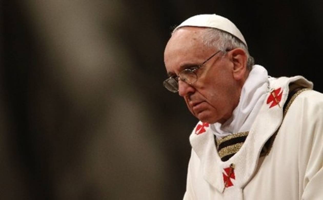 Πάπας Φραγκίσκος: Περιοδεύει τις νύχτες «για να βοηθά τους φτωχούς»