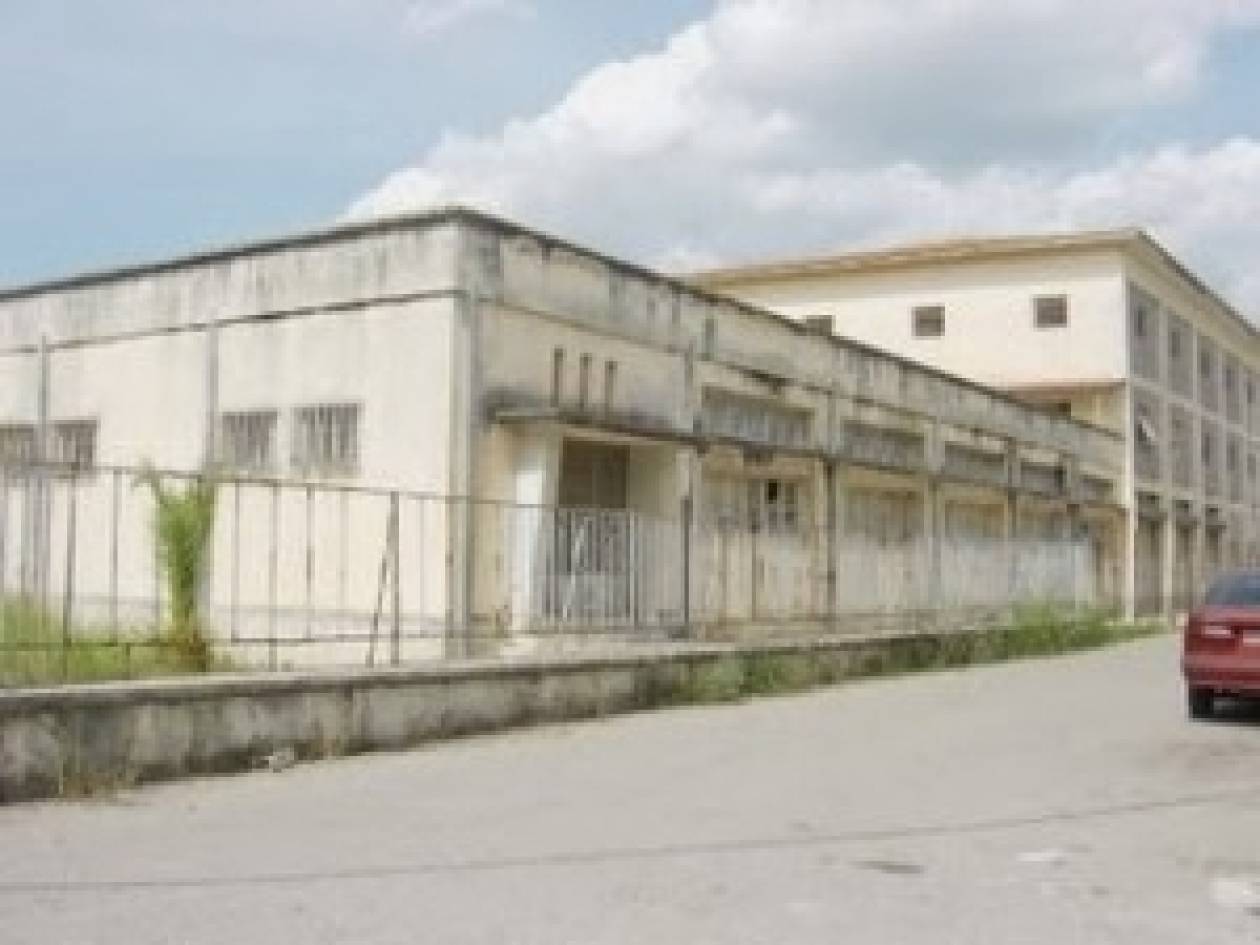Μεσολόγγι: Στις πρώην αποθήκες καπνού οι υπηρεσίες της ΕΛ.ΑΣ.