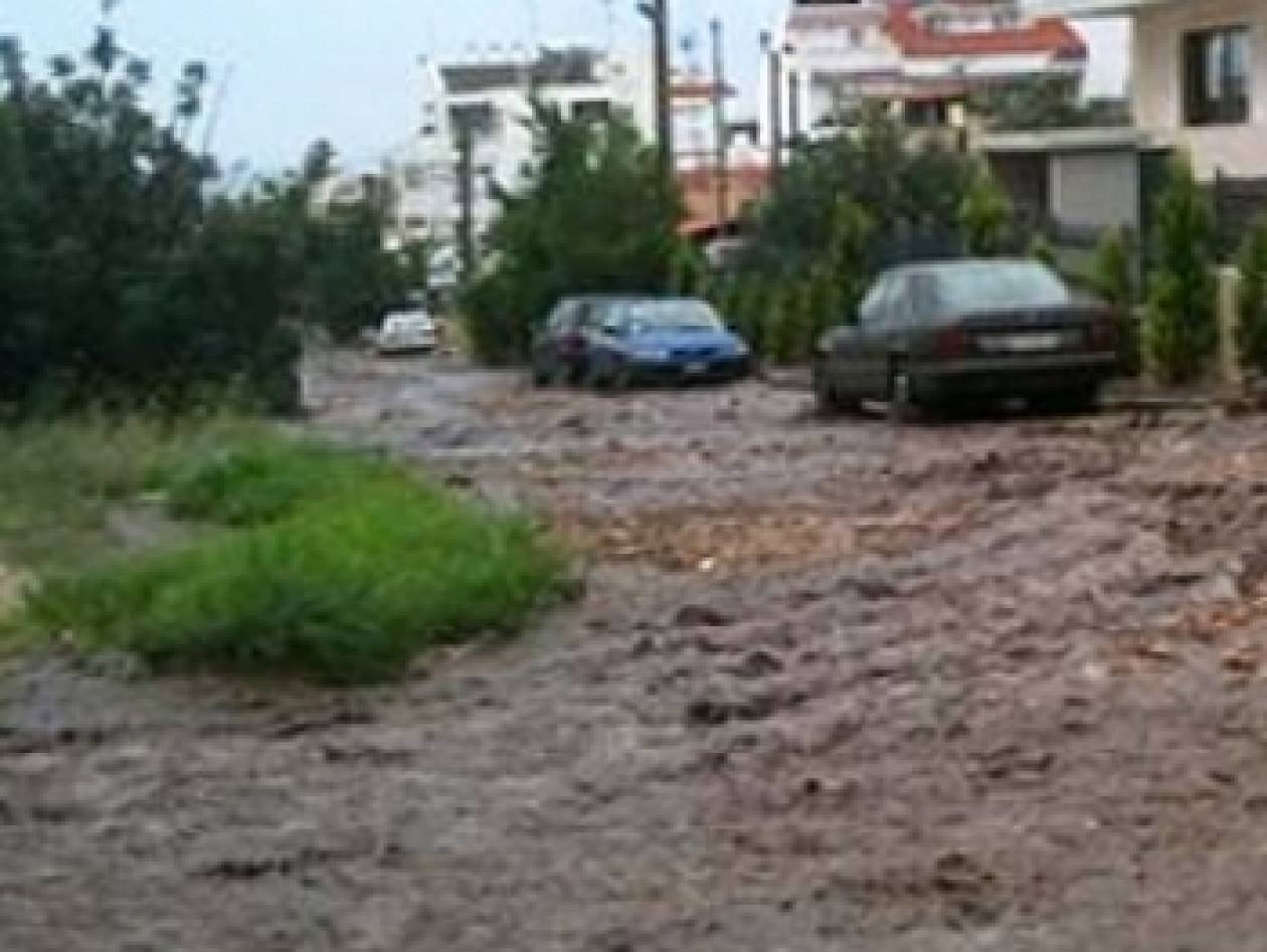 Έκτακτο: Έκλεισαν γέφυρες στο Άργος λόγω θεομηνίας