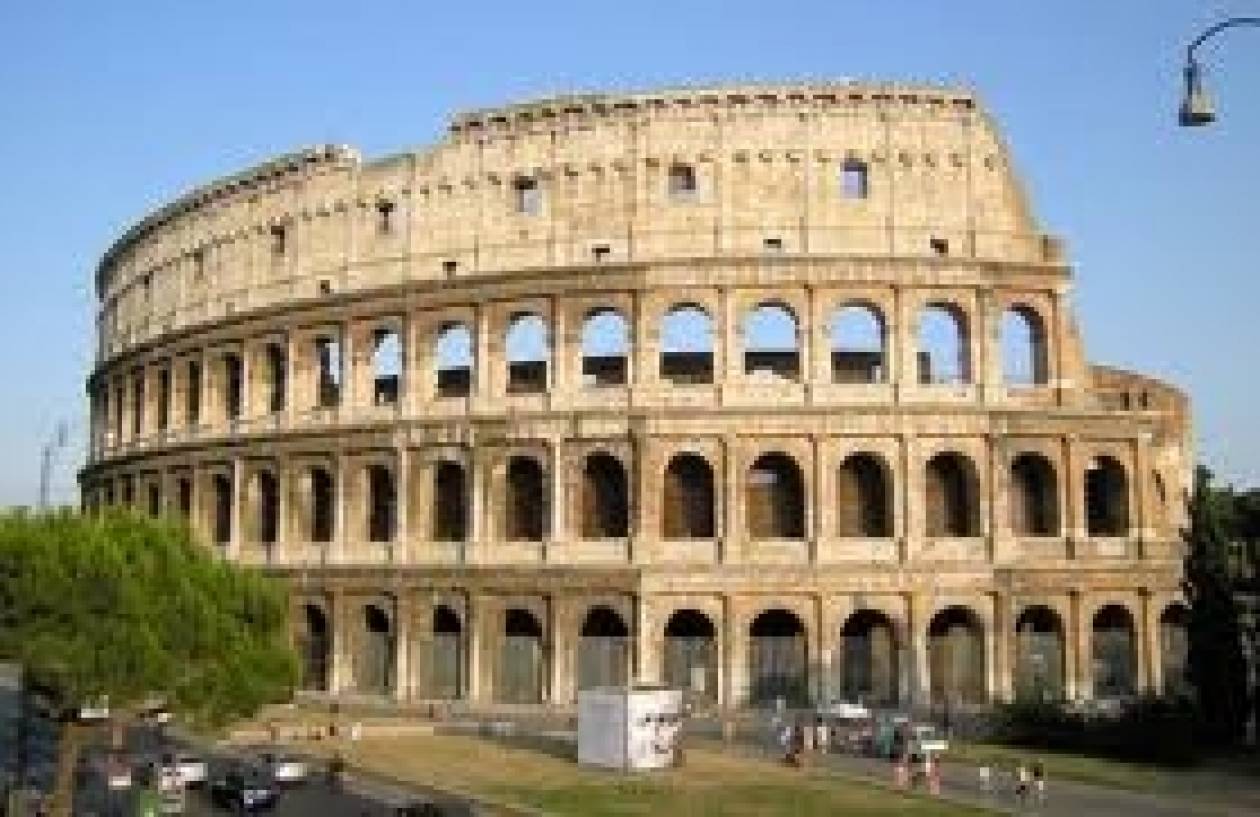 Ιταλία: Άρχισε η διαδικασία αποκατάστασης του Κολοσσαίου