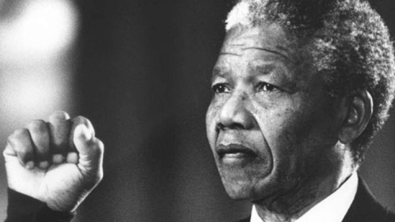 «Έφυγε» ο ήρωας κατά του απαρτχάιντ Νέλσον Μαντέλα