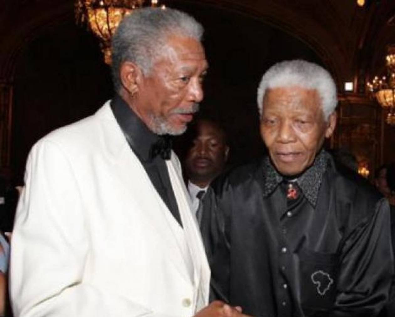 Αστέρες των τεχνών απέτισαν φόρο τιμής στη μνήμη του Νέλσον Μαντέλα