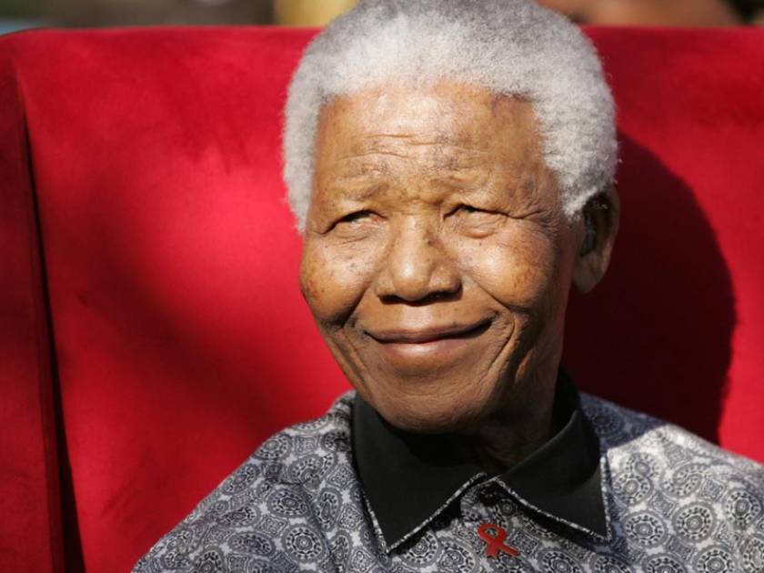 Παγκόσμια συγκίνηση και φόρος τίμης στον Νέλσον Μαντέλα