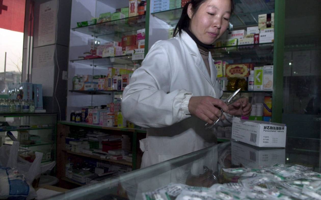 Κίνα: 1.300 συλλήψεις για παρασκευή και πώληση πλαστών φαρμάκων