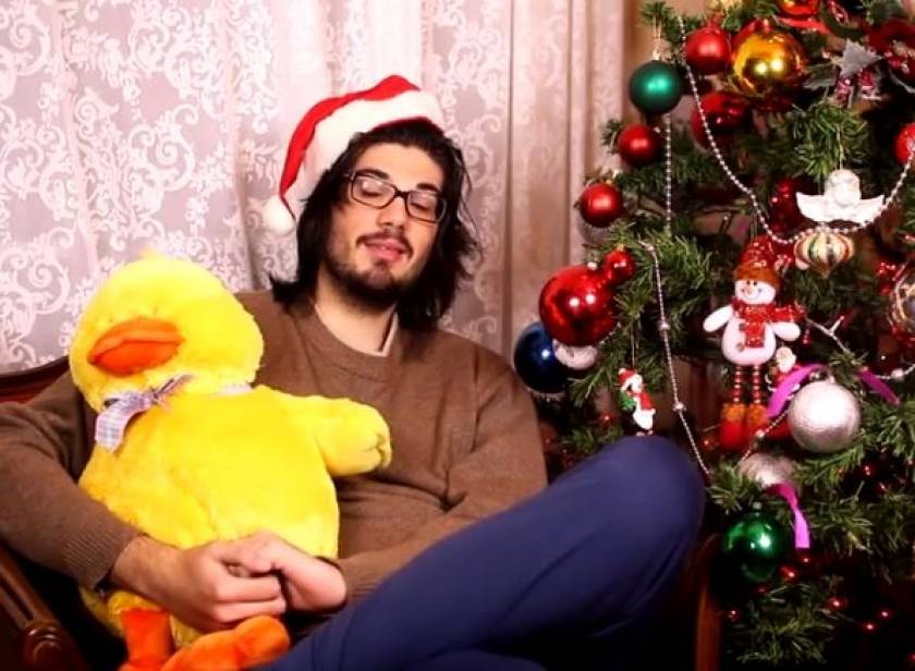 Οι πιο περίεργες ευχές Χριστουγέννων που ακούσατε ποτέ! (Βίντεο)