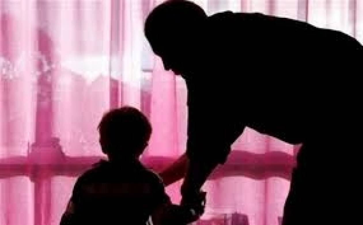 ΦΡΙΚΗ: Πατριός αποπλάνησε τη 12χρονη κόρη του στην Κρήτη